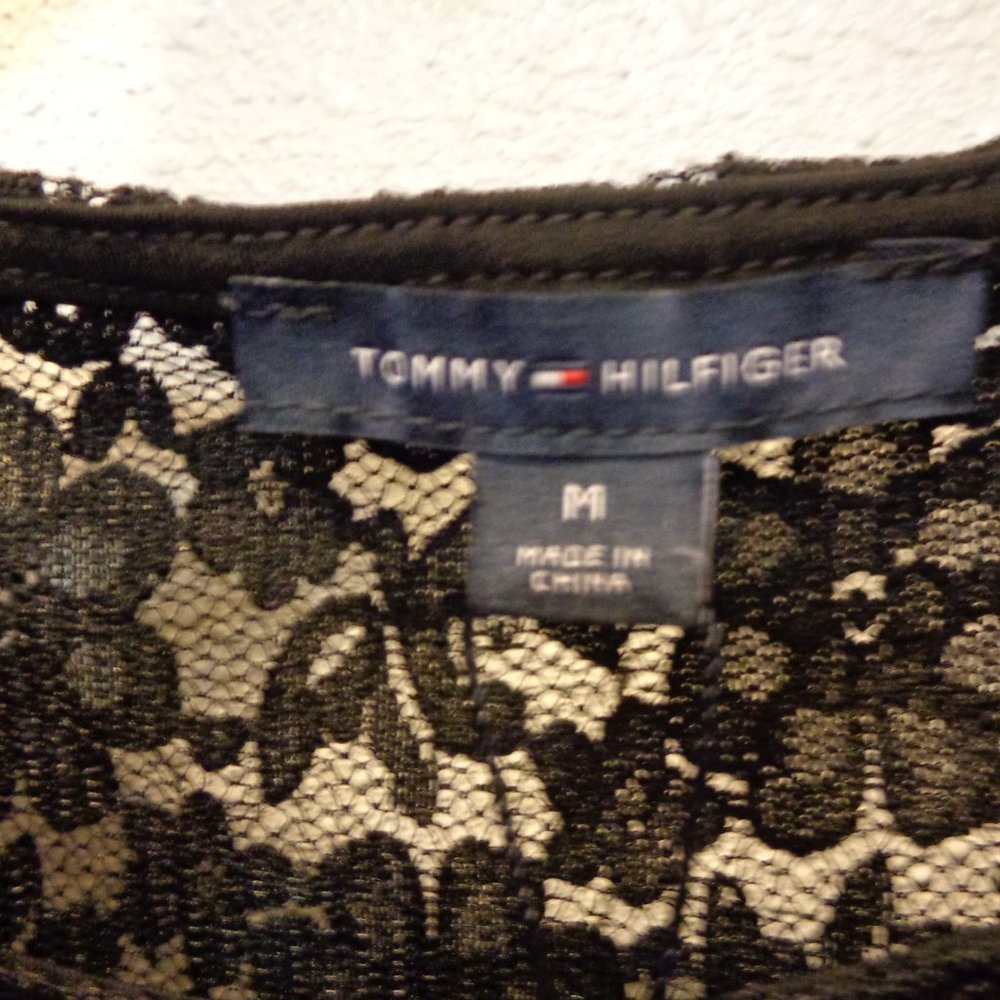 TOMMY Hilfiger Encore Black Lace Top t71h1473 Size Medium NWT - Picture 6 of 11
